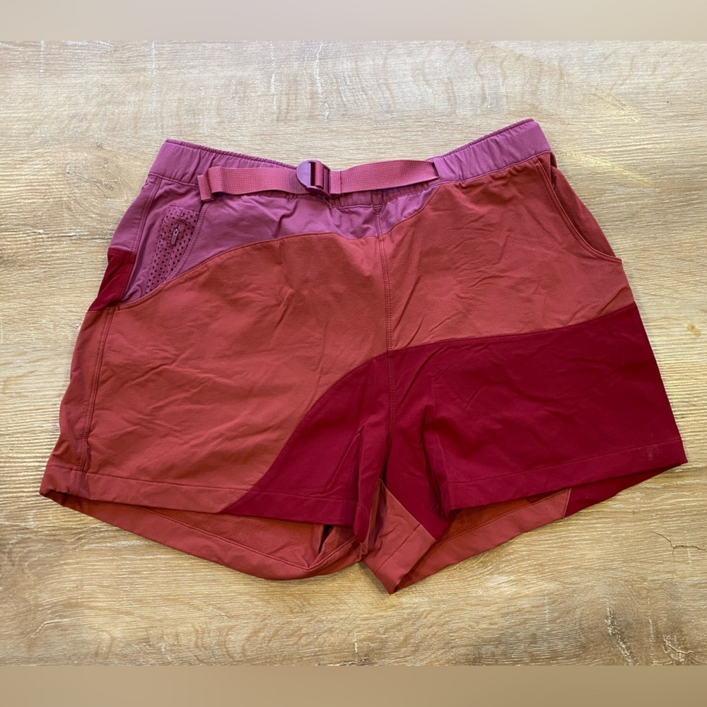 Outdoor Voices 3” RecTrek Colorblock Short